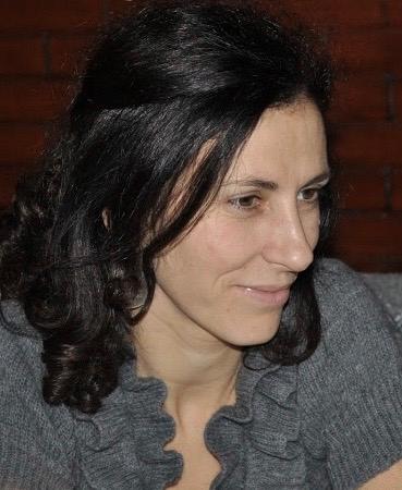 Alexandra Borges